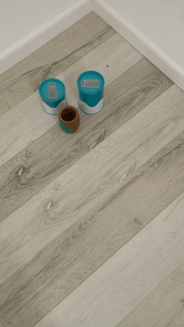 Avinon Smoke - Porcelanato Rectificado