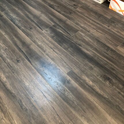 Flotante Oferta Kronotex Harbour Oak Dark M-1217 12 mm -