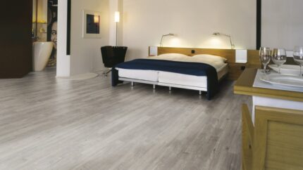 Flotante Kronotex Roble Gala Grey D-4786 Amazone -