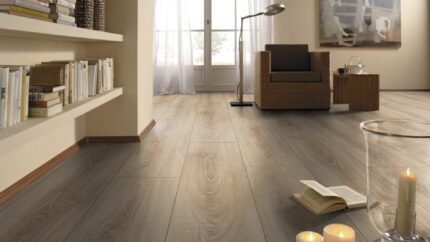 Roble Village D-4164 - Flotante Kronotex