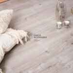 Andes Antique 5002 - Piso Vinilico SPC 5,5 mm Manto Incluido