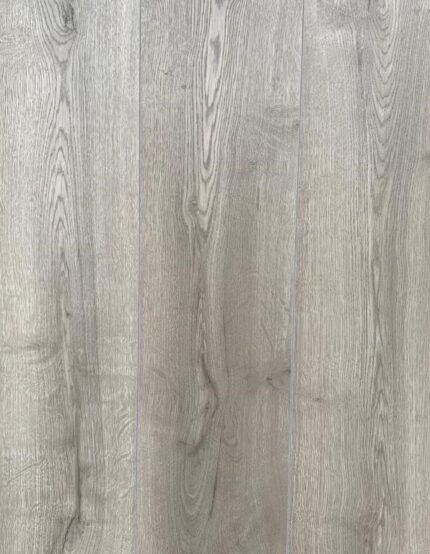 Piso Flotante Kronotex - 10mm - Berg Eiche Grau D-4727