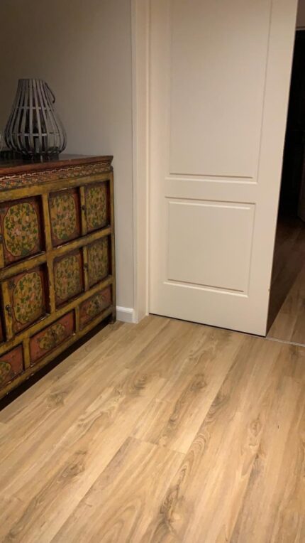 Eolo 4002 - Piso Vinilico SPC