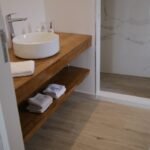 Roble Hacienda 1 lama 8007 - Piso Vinilico SPC