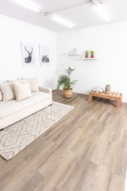 Nepa 2208 - Piso Vinilico SPC