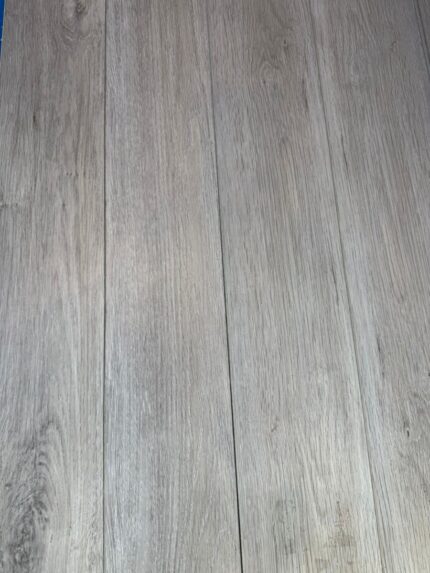 Roble Oaked - Piso Vinilico SPC Oferta