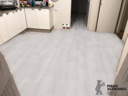 ORGW 183-4 - Piso Vinilico SPC Oferta