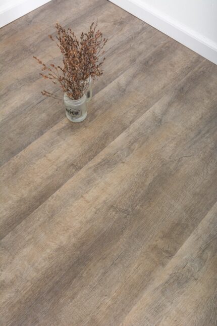 Piso Vinilico Venice 5.5mm ( 4+1,5 EVA / 0.3 wl )