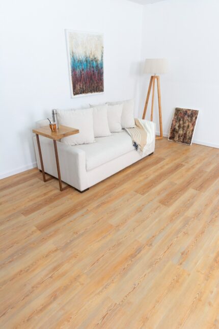 Pinotea 2203 - Piso Vinilico SPC