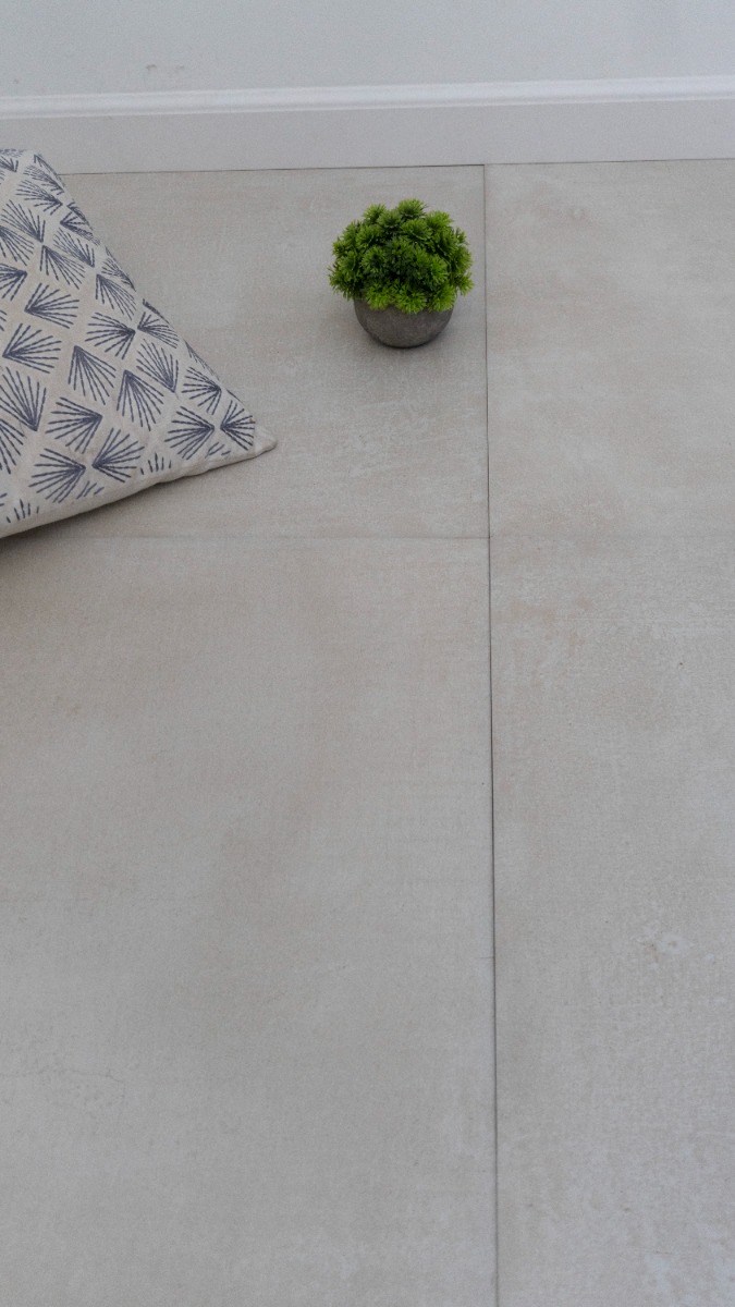 recoleta_off-white_rectificado_esmalta_22899_4_.jpg Recoleta Off-White - Porcelanato Rectificado Esmaltado - Image 1