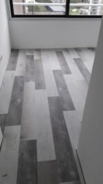 Roble Molly CLT-986 - Piso Vinilico LVT
