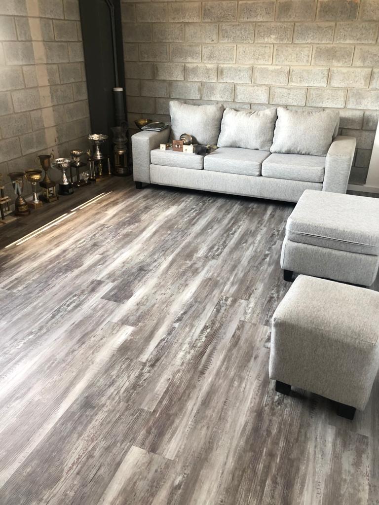 silverpine1.jpeg Silver Pine 8888 - Piso Vinilico SPC - Image 1