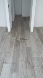 Mountain 4 V Hut Pine K-047 - Variostep Classic - Flotante Krono Original