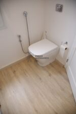 Roble Hacienda 1 lama 8007 - Piso Vinilico SPC - Image 6