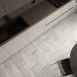 8045 SPC Piso Vinilico 5,5 mm Manto Incluido - Image 4