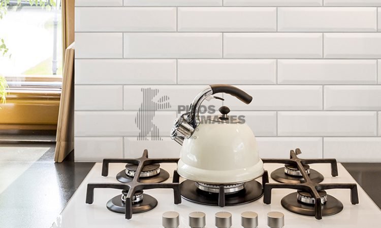 Ceramica Biselada Blanco Mate 7,6 X 30,7 cm