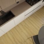 L5001 Piso Vinilico SPC 5 mm Manto incluido